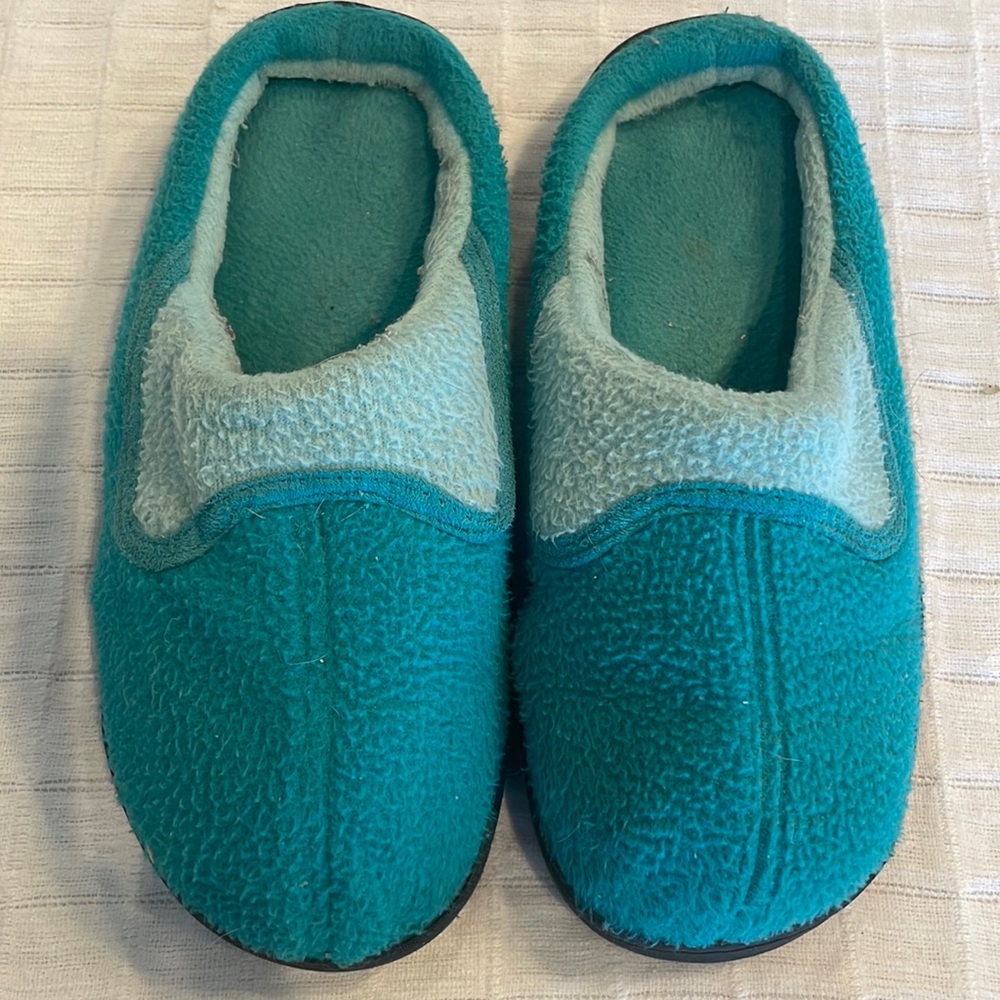 Turquoise slippers flats slide slip on comfort women’s size 7–8 M medium